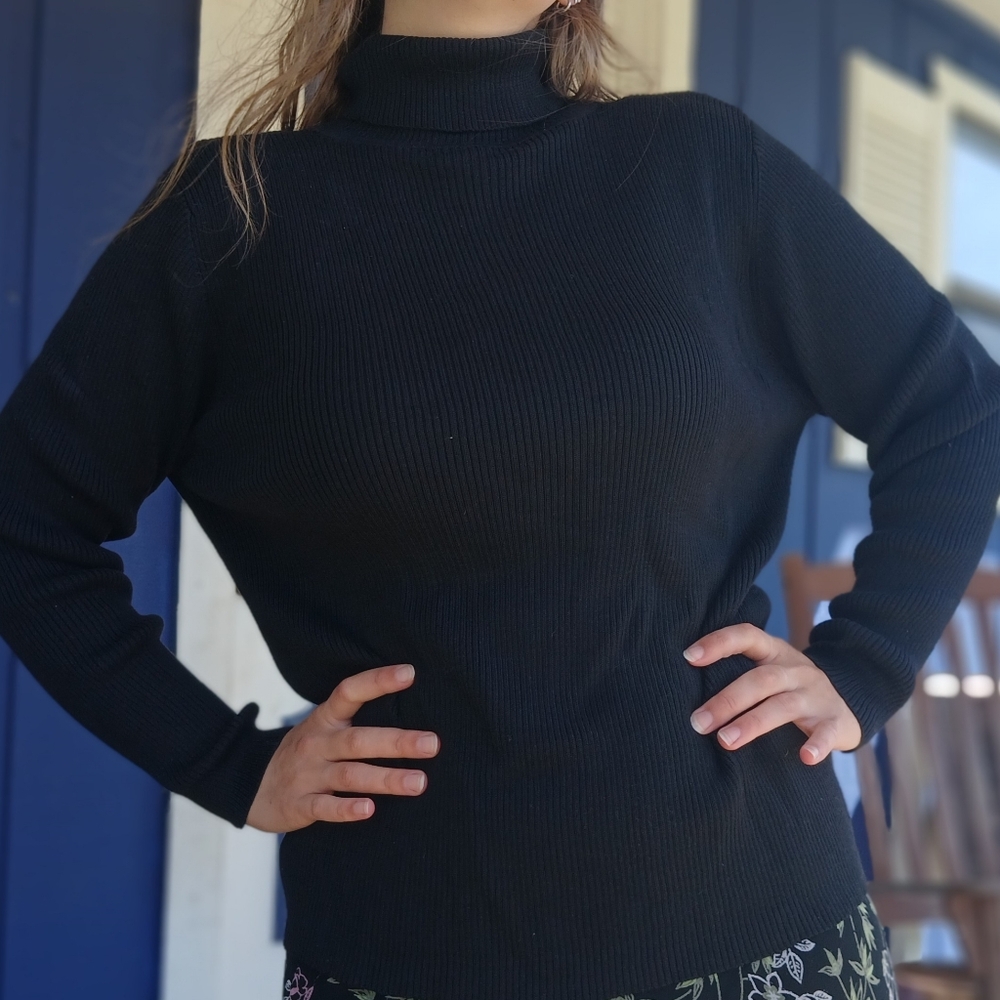 90s Black RIBBED wool / silk Turtleneck Blouse